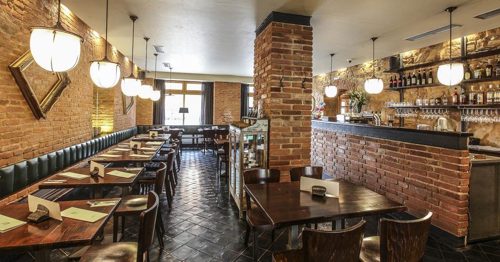 Rozmaryn Hotel B&B Rakovník エクステリア 写真