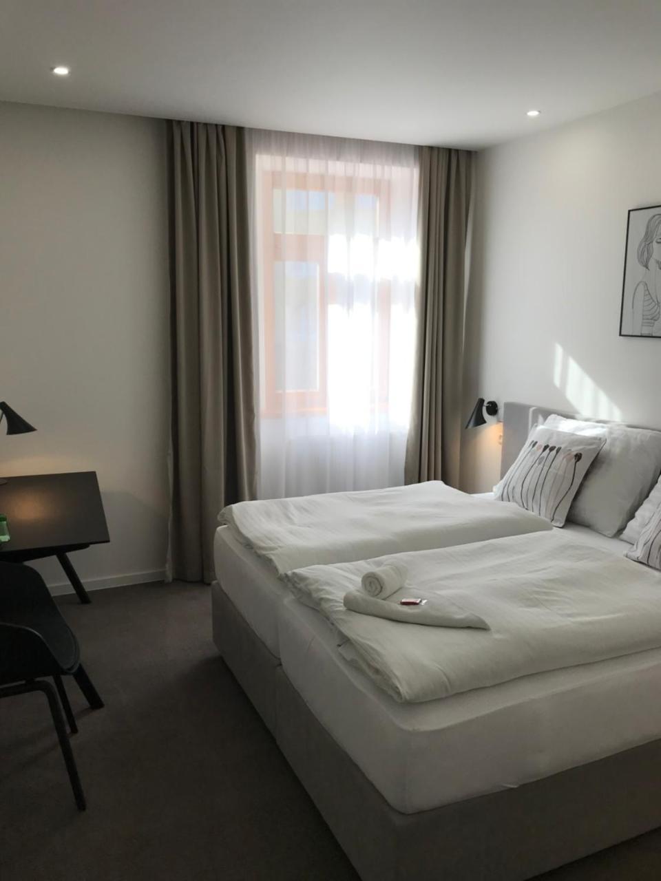 Rozmaryn Hotel B&B Rakovník エクステリア 写真