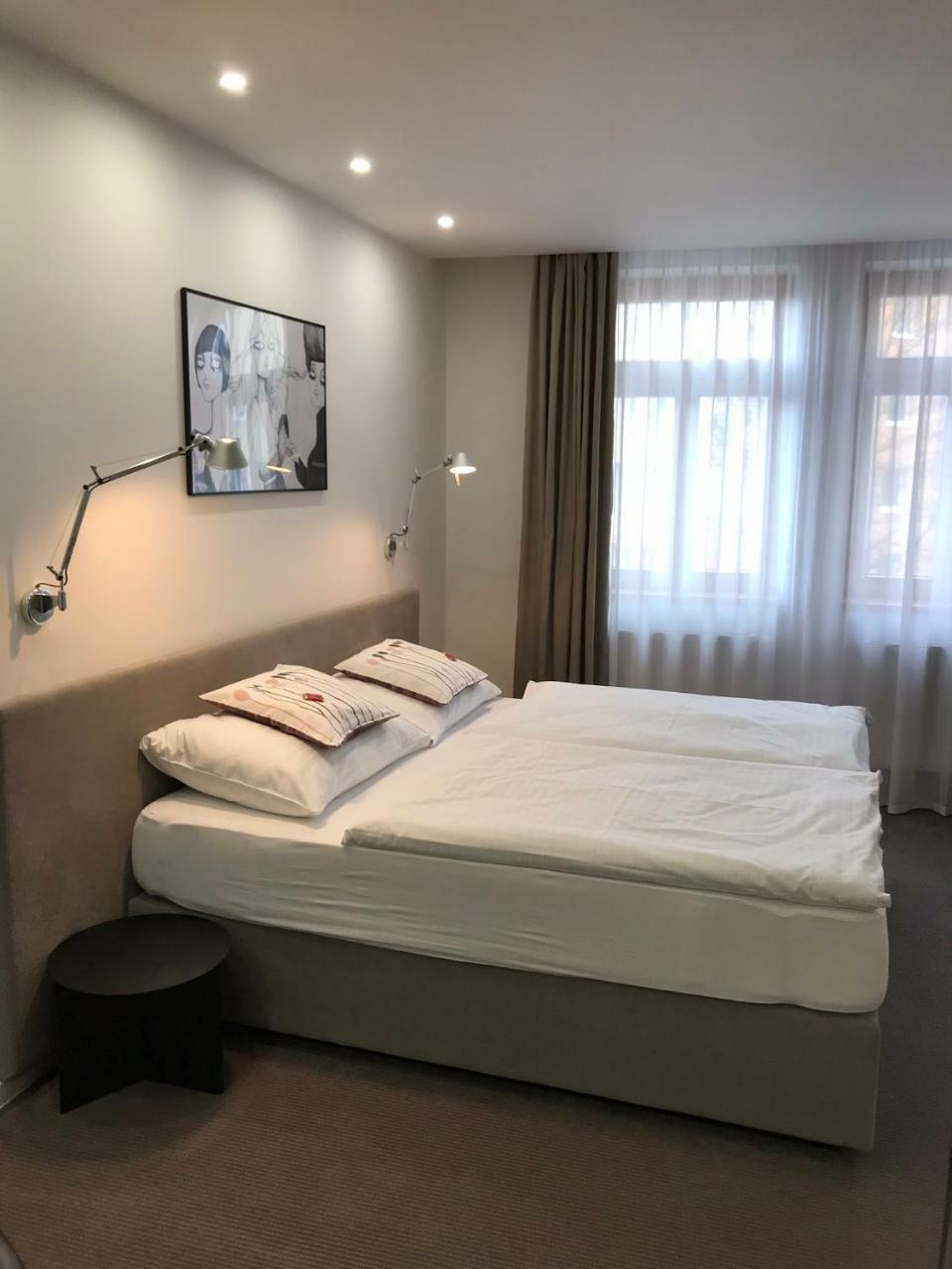 Rozmaryn Hotel B&B Rakovník エクステリア 写真