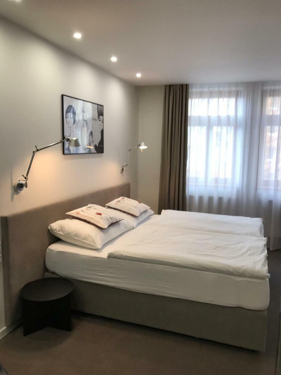 Rozmaryn Hotel B&B Rakovník エクステリア 写真