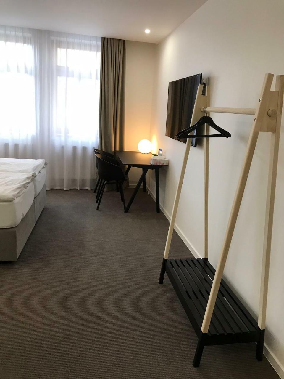 Rozmaryn Hotel B&B Rakovník エクステリア 写真