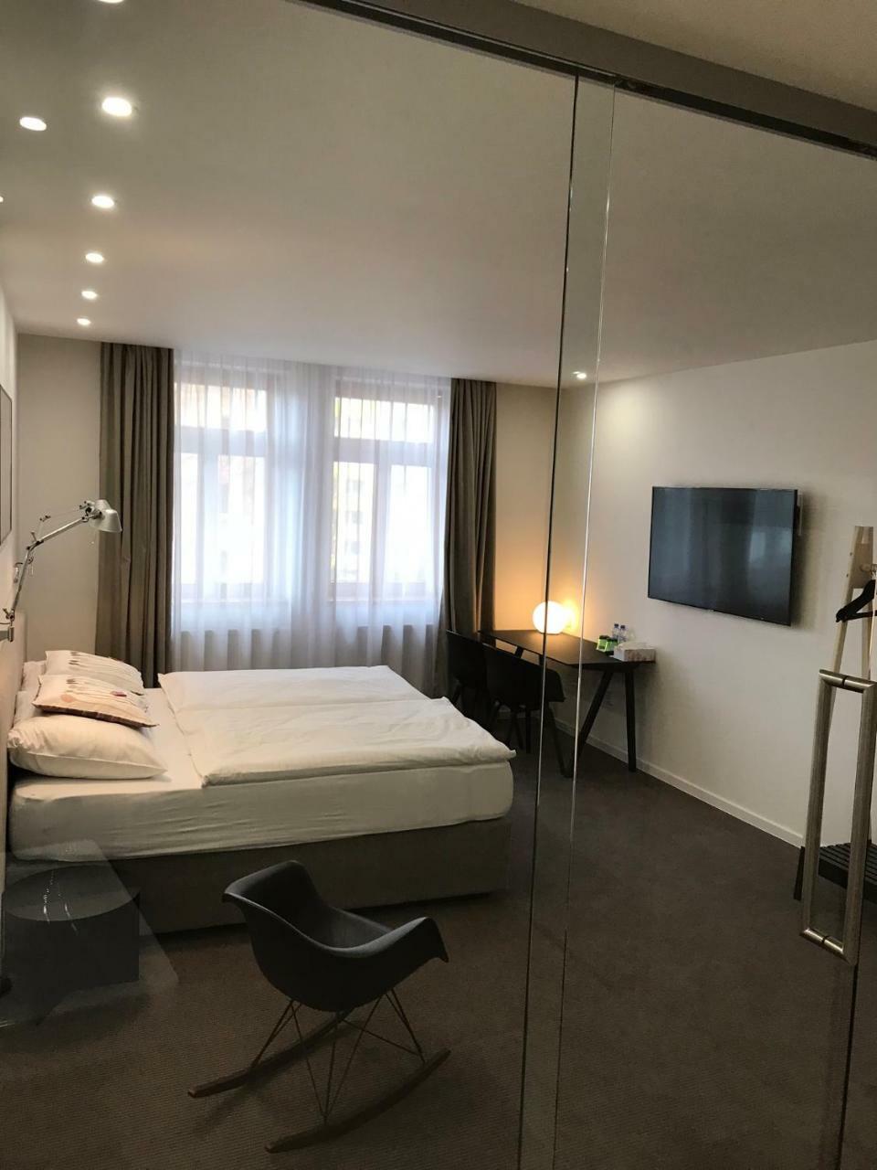 Rozmaryn Hotel B&B Rakovník エクステリア 写真